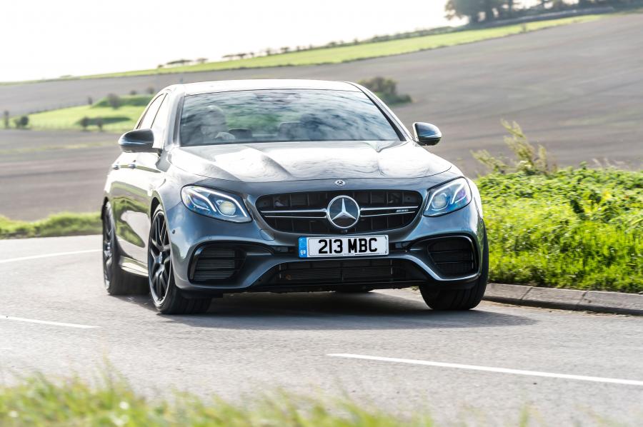  Mercedes-AMG E63 4Matic+ (W213) 2017 года  (UK) (фото 28 из 30)